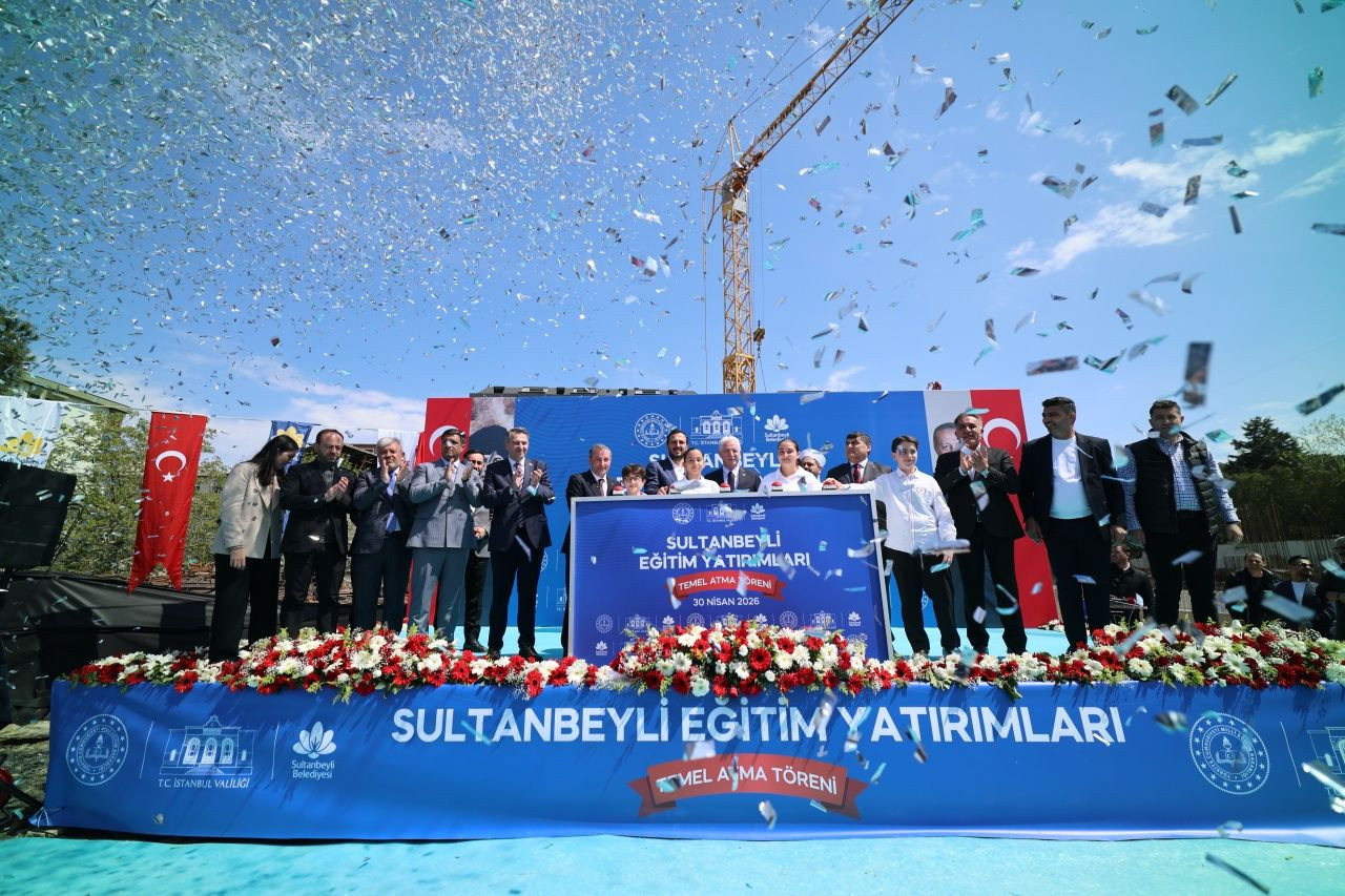 Eğitim yatırımları hız kazanıyor! Sultanbeyli'de 3 yeni okulun temeli atıldı 5