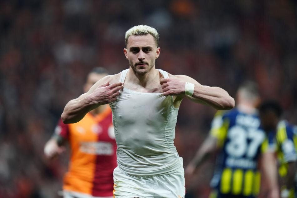 Barış Alper Yılmaz'ın yeni adresi Premier Lig oldu! Derbide izleyip hayran kaldılar 4