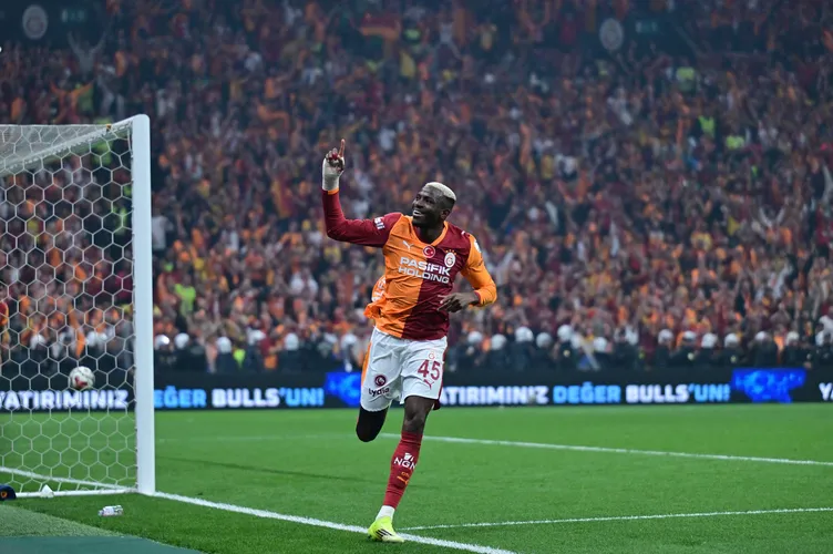 Victor Osimhen'i isteyen 5 dünya devi 2