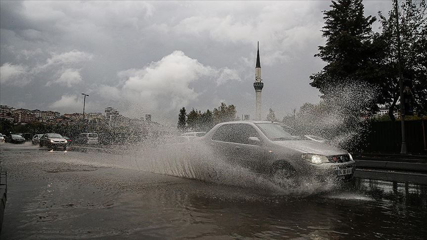 Meteoroloji uyardı! 12 ilde sağanak alarmı: Yarına dikkat 5