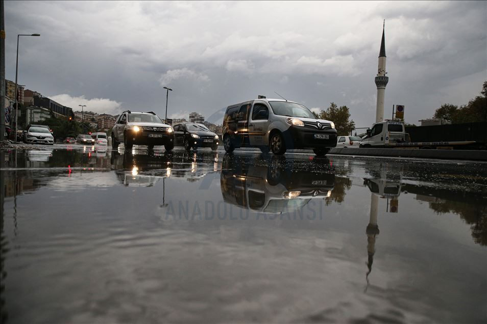 Meteoroloji uyardı! 12 ilde sağanak alarmı: Yarına dikkat 6