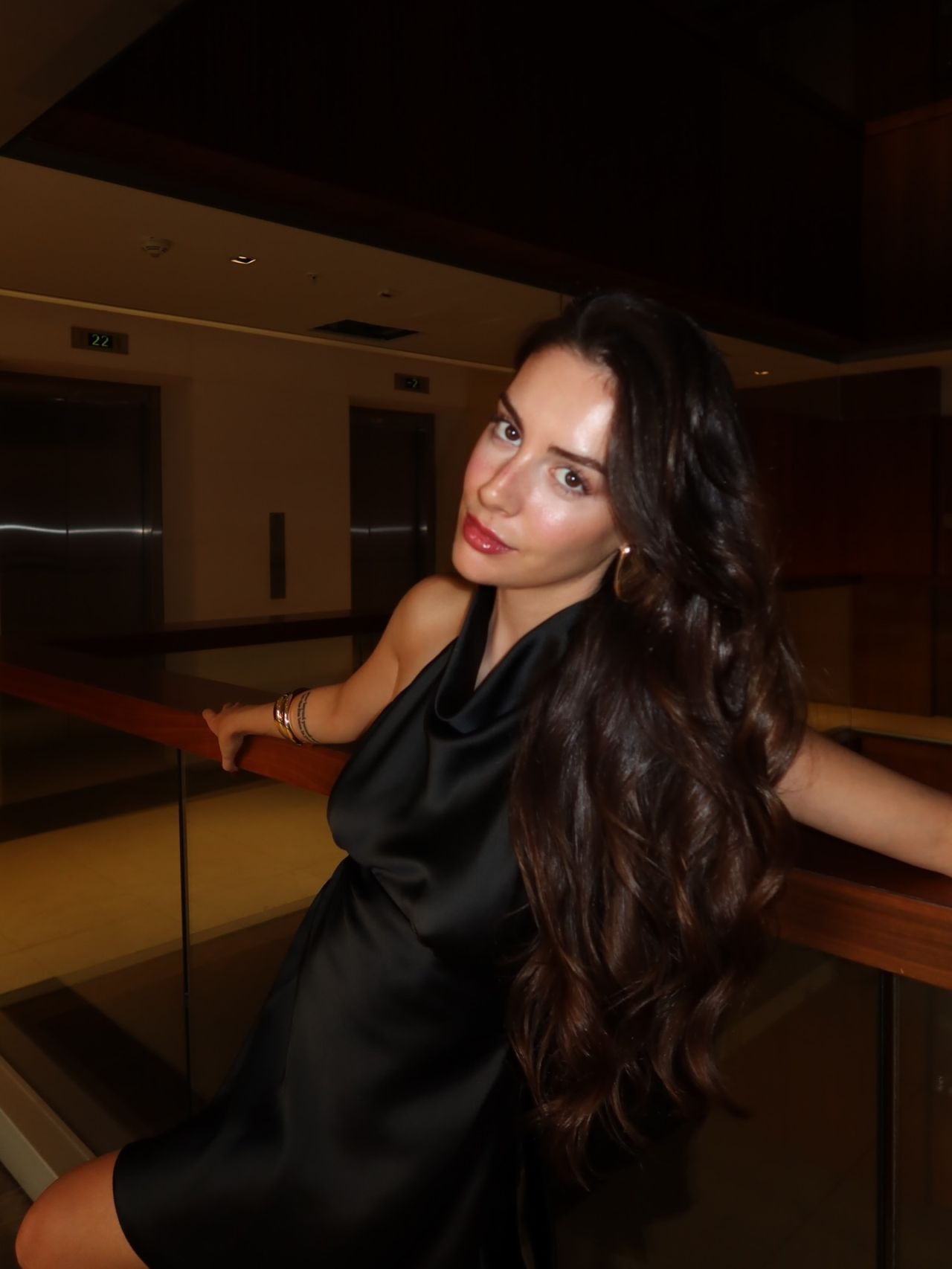 Kızılcık Şerbeti'nin "Çimen"i çiçeği burnunda avukat Selin Türkmen ezber bozdu: "Rol için ne gerekiyorsa yaparım" 4