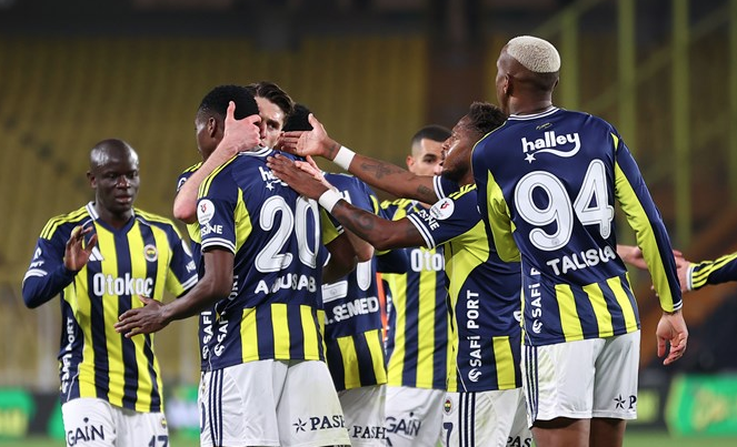 Süper Lig'de puan durumu ve Galatasaray ile Fenerbahçe'nin kalan maçları 9