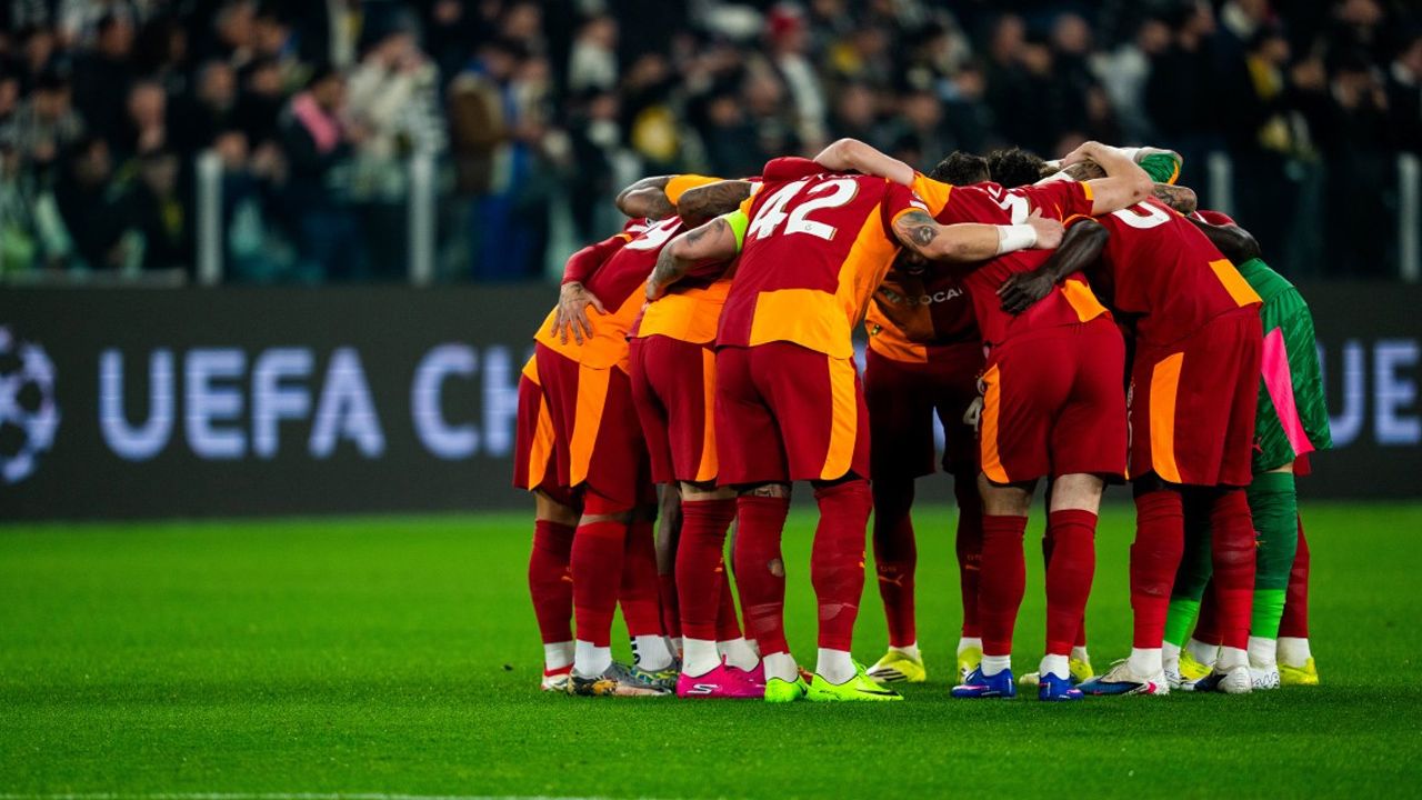 Samsunspor maçı bardağı taşırdı! Okan Buruk ilk neşteri savunmaya vuruyor: Galatasaray'da defans yıllar sonra değişiyor 2