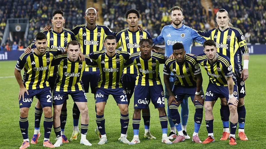 Süper Lig'de gündeme bomba gibi düşen haber: Fenerbahçe'den Trabzonspor'a transfer! "İlk kez benden duyun" diyip canlı yayında açıkladı 1