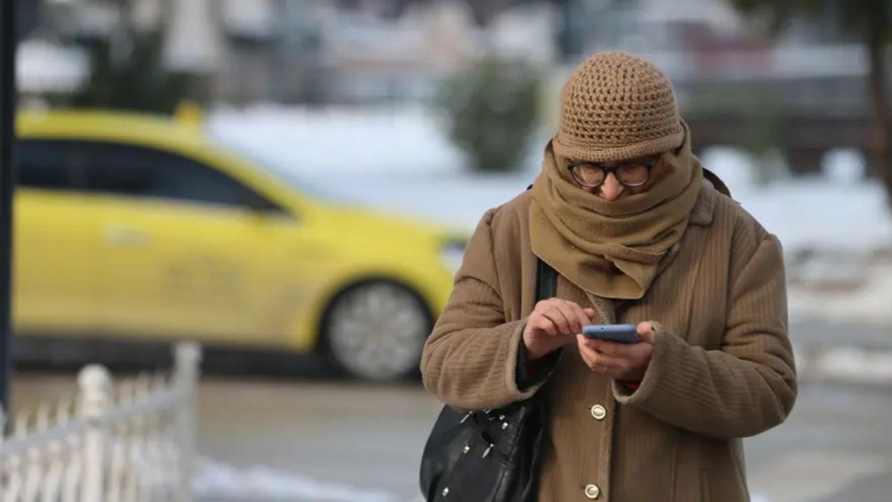BEKLENEN BAHAR GELDİ! Sıcaklıklar birden artacak: 26 dereceye kadar çıkıyor 5