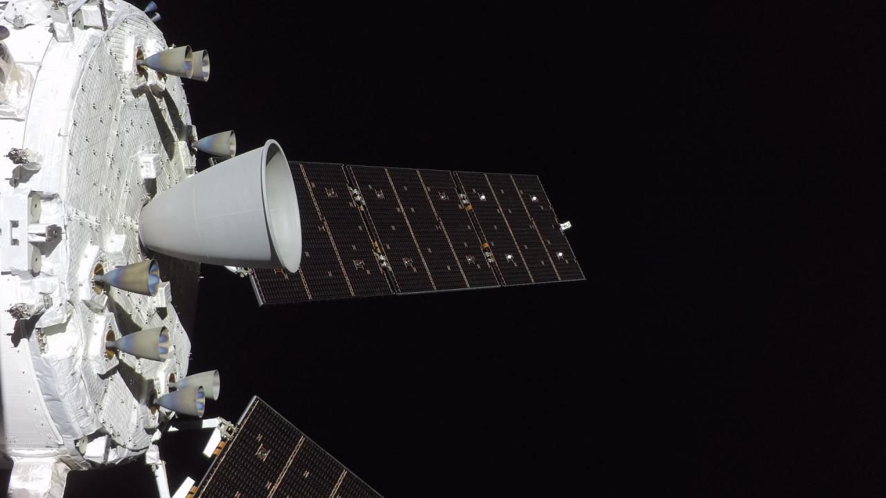 NASA, Artemis 2’den yeni fotoğraflar yayınladı 25