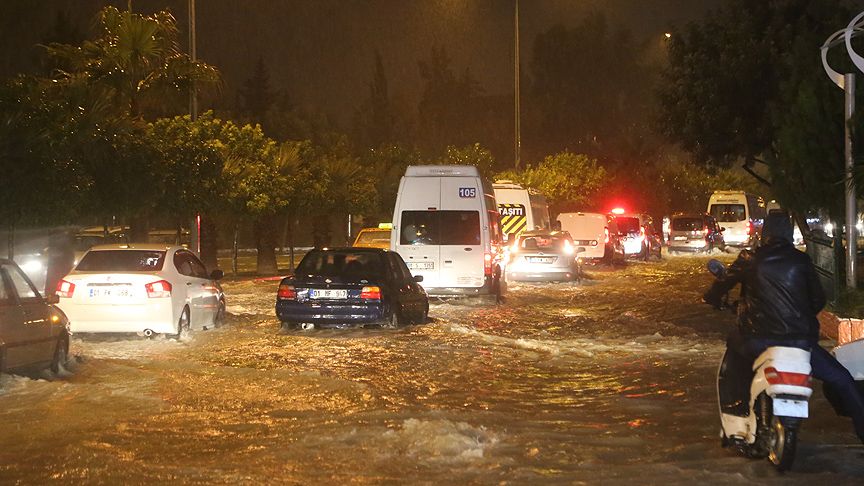 Meteoroloji uyardı: 36 ilde kuvvetli yağış bekleniyor 8