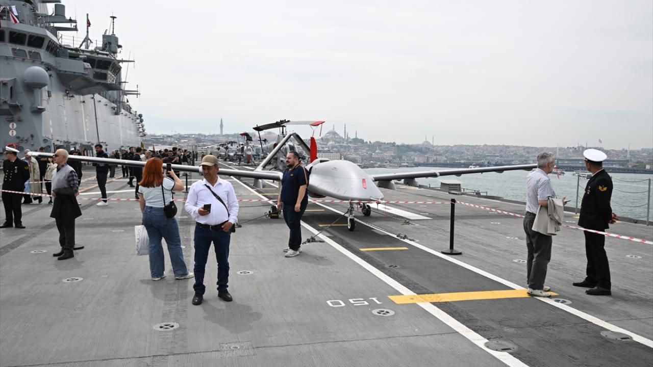 TCG Anadolu, ziyarete açıldı 10