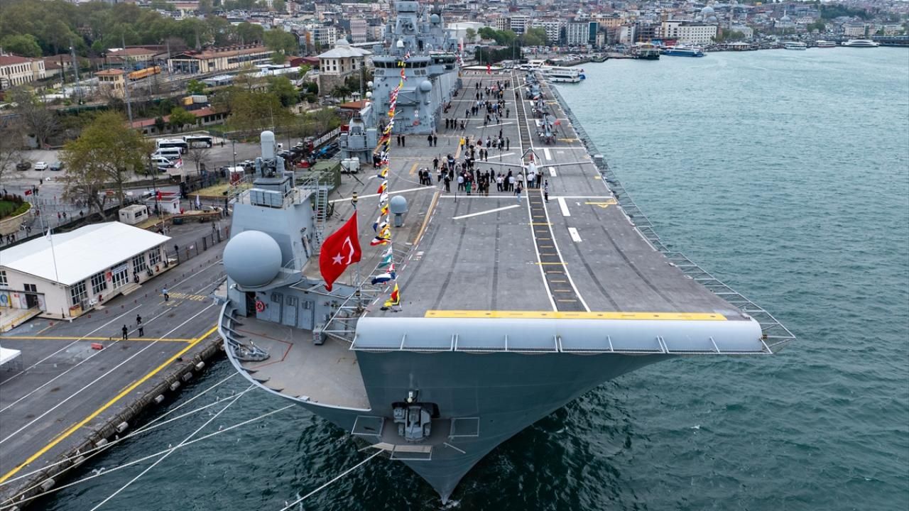 TCG Anadolu, ziyarete açıldı 3