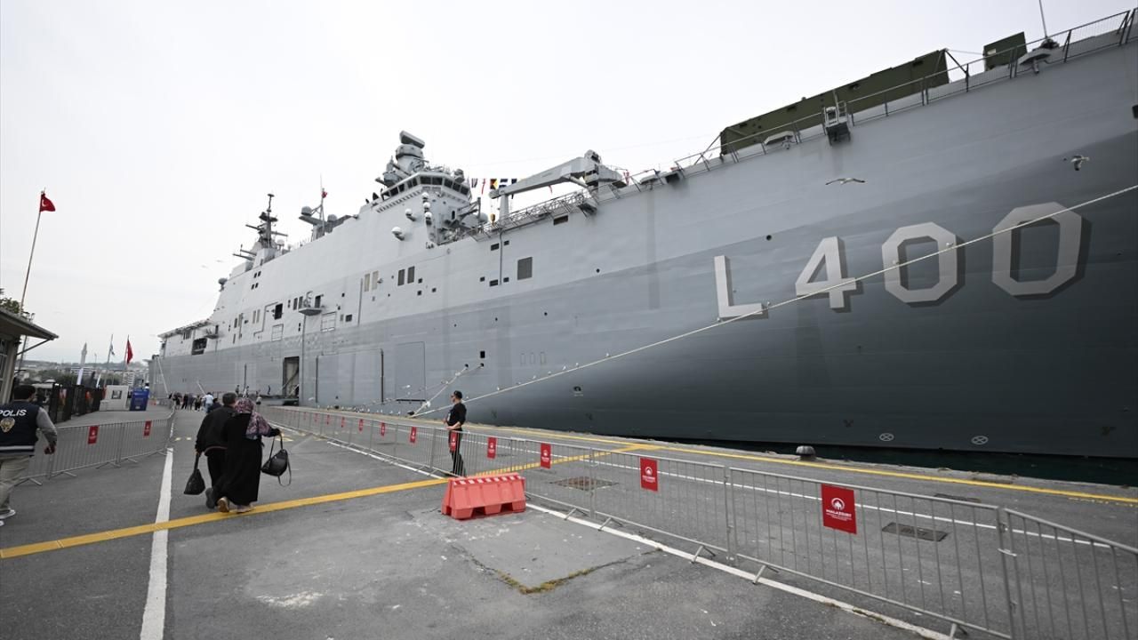 TCG Anadolu, ziyarete açıldı 4