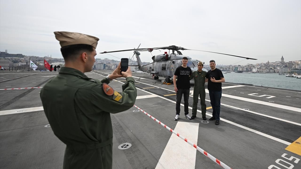 TCG Anadolu, ziyarete açıldı 5
