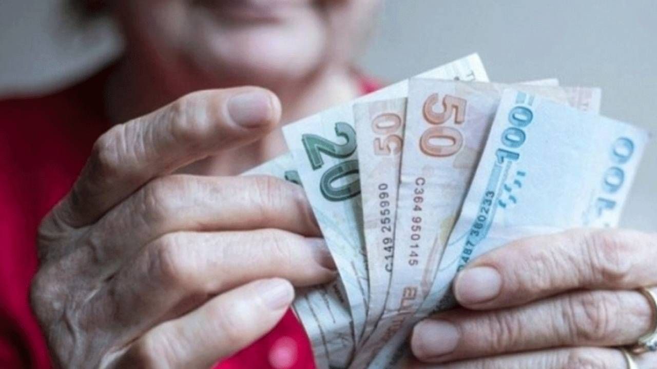 O tarihe kadar dilekçe vermeyen emekliler ikramiye alamayacak: SGK uzmanı üstüne basa basa uyardı 6