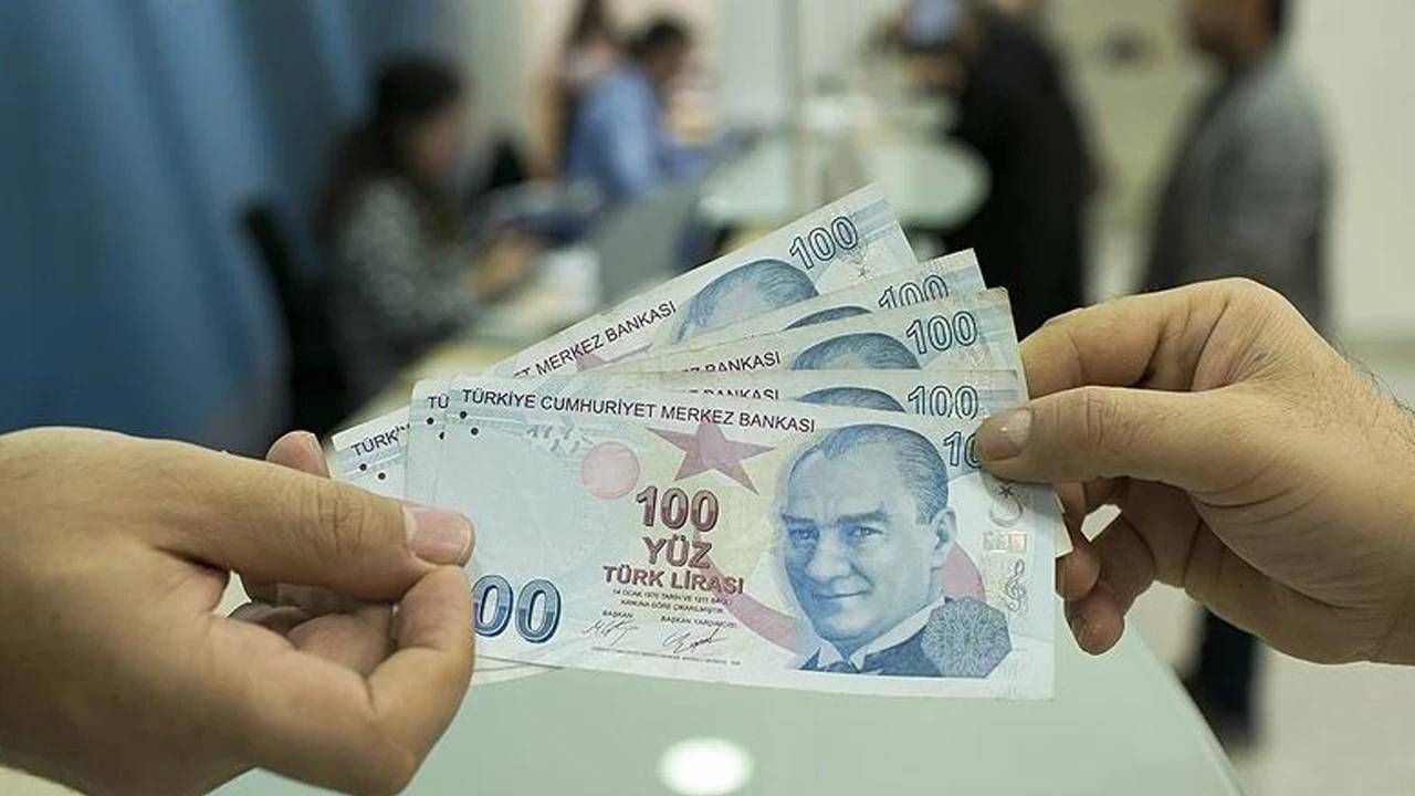 Çalışan annelere SGK'dan müjde: Süre uzatıldı! Hem daha fazla maaş alacaklar hem de ek ödeme 6