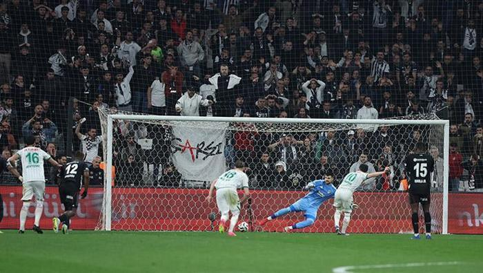 Sergen Yalçın'ın Beşiktaş'taki geleceği belli oldu 1