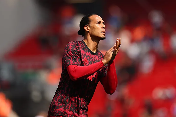 Van Dijk, Galatasaray'a cevabını verdi 5