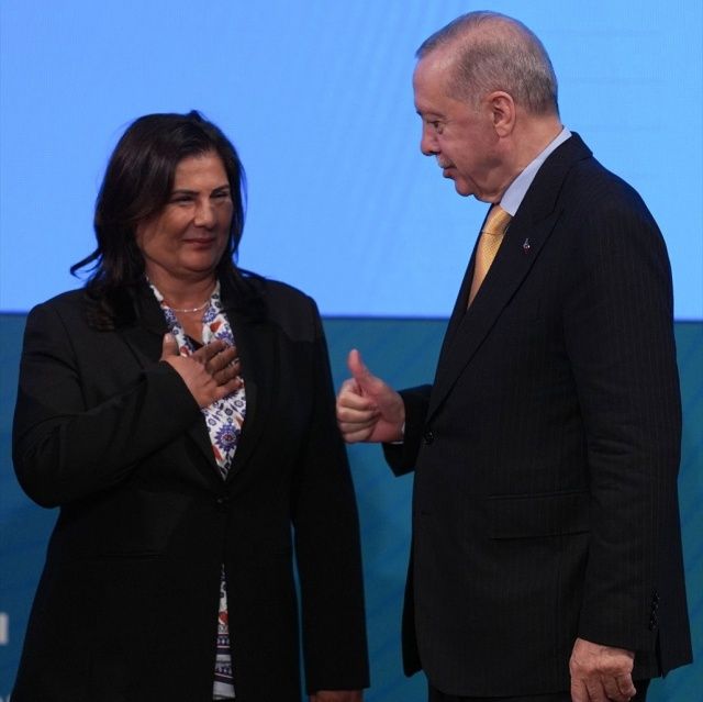 31 Mart yerel seçimlerindeki haritanın rengi değişti! Transfer rüzgarı: AK Parti'ye geçen belediye başkan sayısı 76 oldu! 4