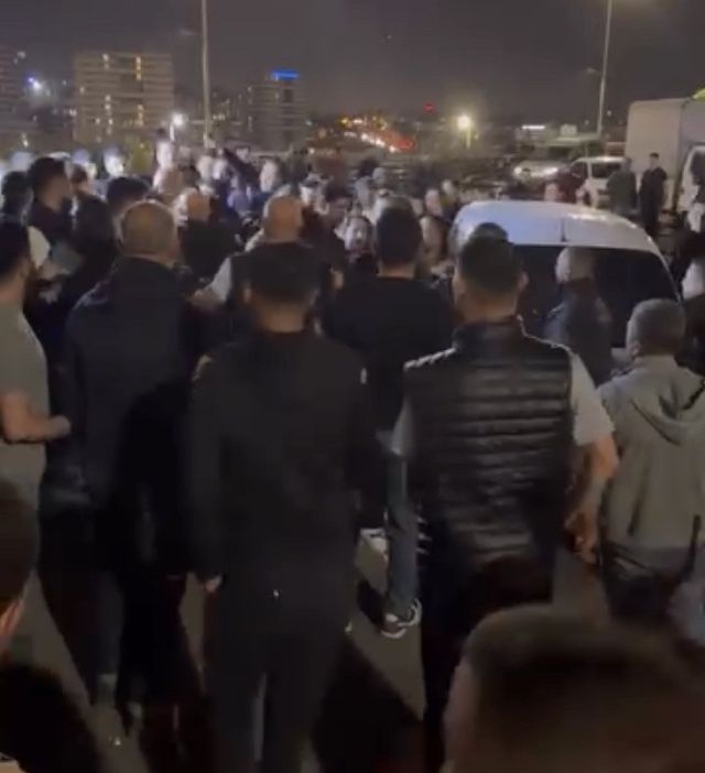 Bayrampaşa Hali'nde bıçaklı kavga! 12 polis yaralandı, 7 kişi gözaltına alındı! 2