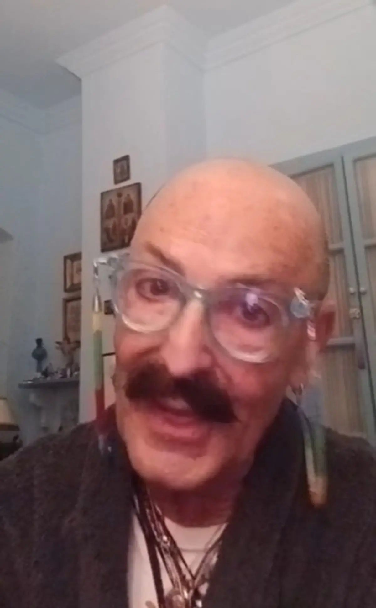 "Dini tören istemiyorum" vasiyeti dikkat çekmişti! Cemil İpekçi'den yeni açıklama geldi: Hiçbir kula hesap vermek mecburiyetinde değilim! 2