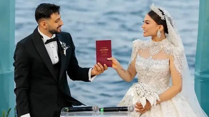 Burak Bulut ve Eda Sakız boşandı! Bizde aldatma olmaz... 1