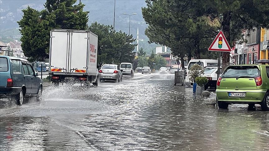 16 Mayıs'ta hava nasıl olacak? 16 Mayıs yağmur var mı, hangi illerde yağış bekleniyor? 16 Mayıs 2026 hava durumu 30