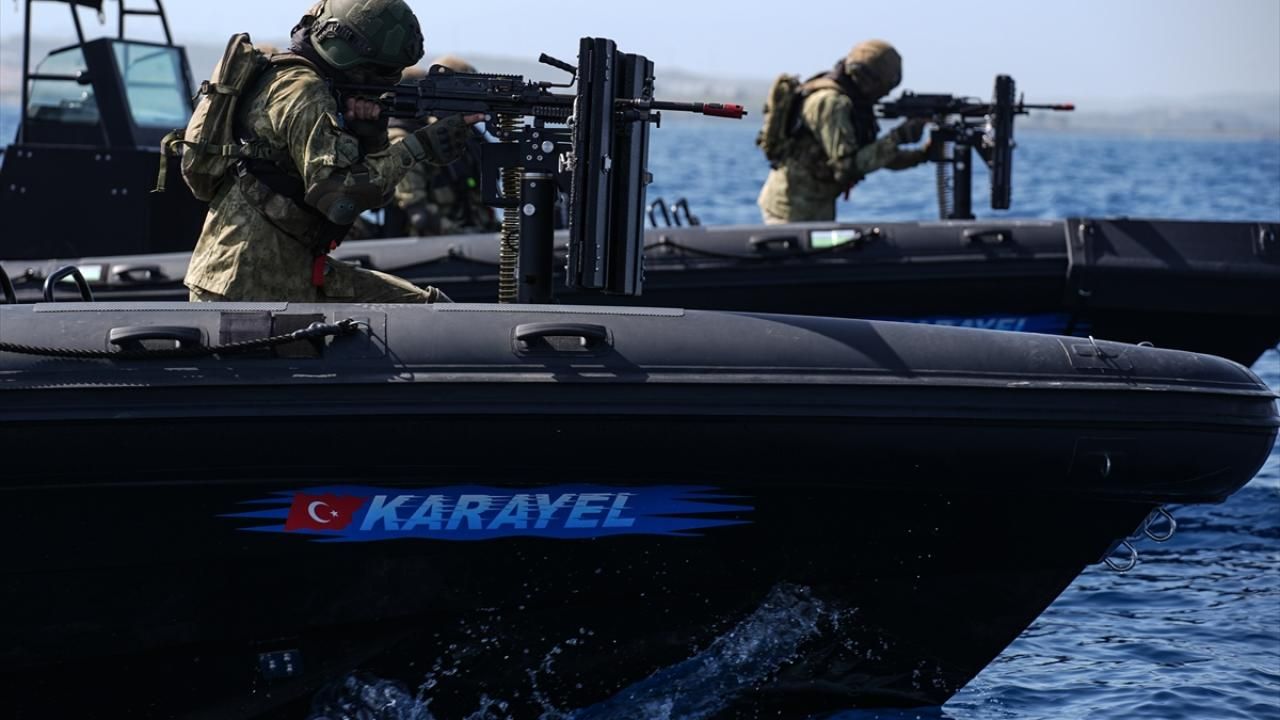 Yerli ve milli hücumbotu "Karayel" EFES tatbikatında ilk kez kullanıldı 4