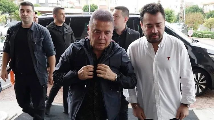 CHP Genel Merkezi'ndeki "6. kat" sırrı çözüldü! 1 milyon euroluk rüşveti alan çantacı Veli Ağbaba’nın akrabası çıktı! 1
