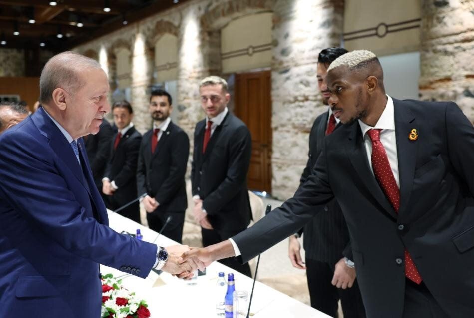 Cumhurbaşkanı Erdoğan şampiyon Galatasaray'ı kabul etti 5
