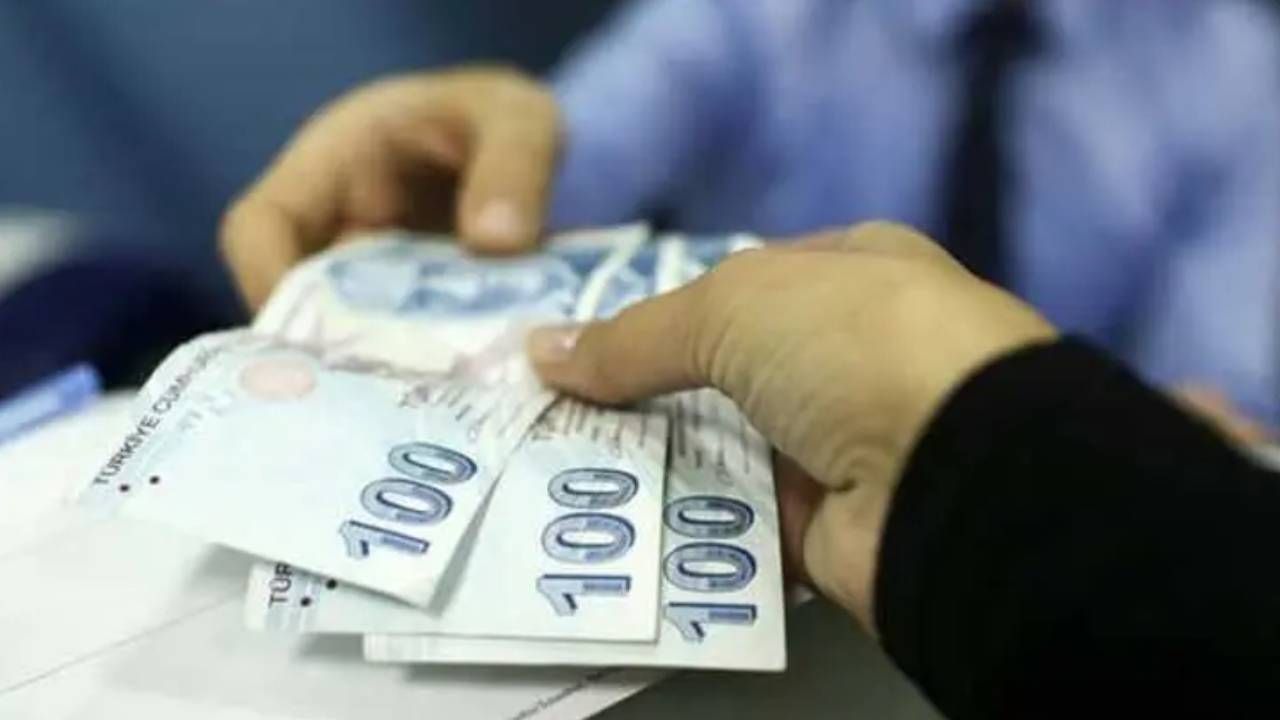 Emeklilere bayram öncesi dev müjde! Ankara kulisleri bombayı patlattı: Maaşlara en az yüzde 50 zam yapılacak 4