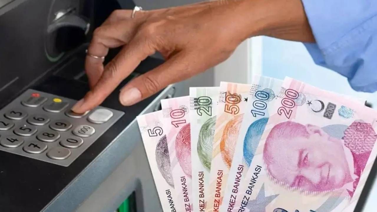 Emeklilere bayram öncesi dev müjde! Ankara kulisleri bombayı patlattı: Maaşlara en az yüzde 50 zam yapılacak 1