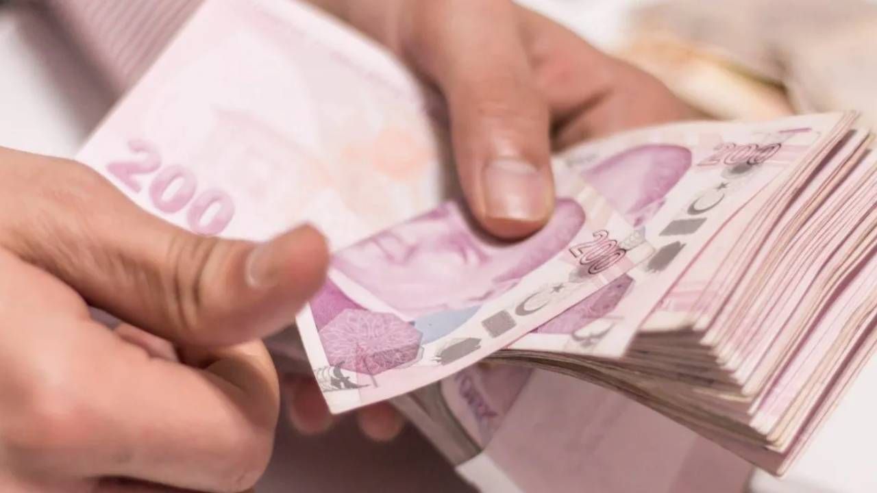 1998-2000 arası SGK girişi olanlar dikkat! Kademeli Emeklilik Meclis’ten geçti mi? Kimler erken emekli (EYT) olabilir? 10