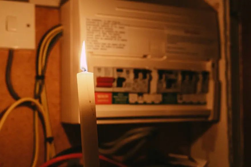 İstanbul'da dev elektrik kesintisi alarmı! 21 ilçede hayat 9 saat boyunca duracak! Bu gece başlıyor... 1