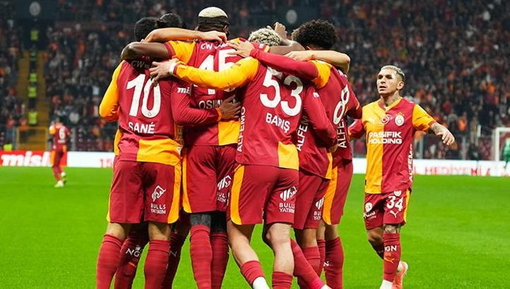 Okan Buruk eski öğrencisini aradı: "Fenerbahçe'ye değil bize gel" 3