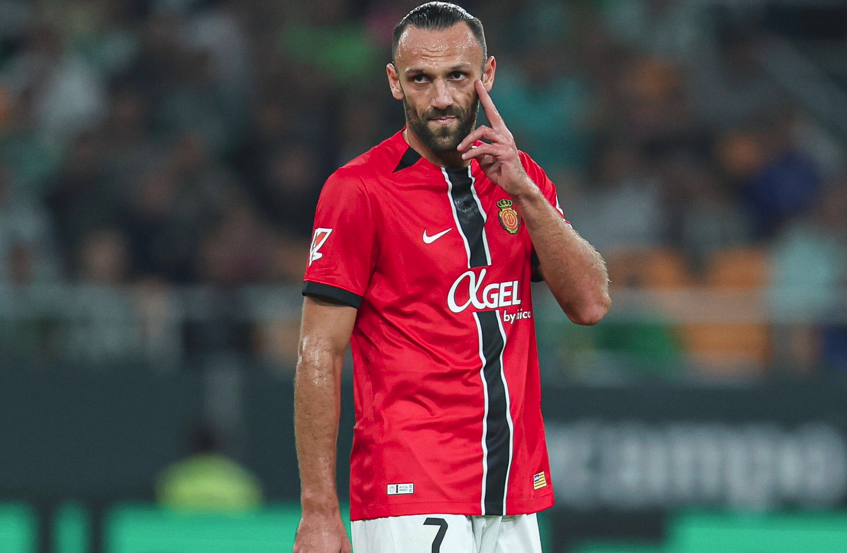 Okan Buruk eski öğrencisini aradı: "Fenerbahçe'ye değil bize gel" 6