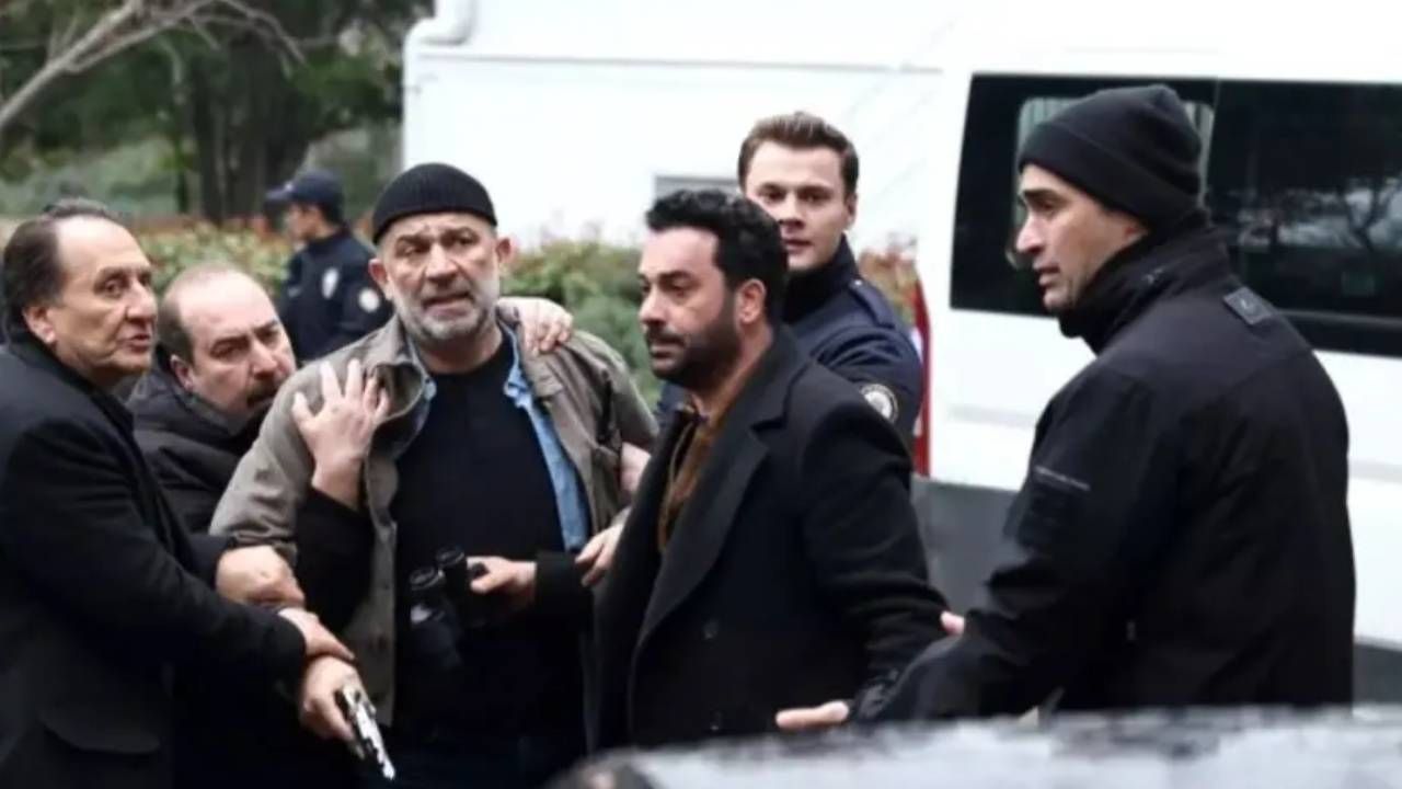 Türk televizyon tarihinde bir devrin sonu! Arka Sokaklar 20 yıl sonra final yapıyor: Arka Sokaklar bitti mi? 4