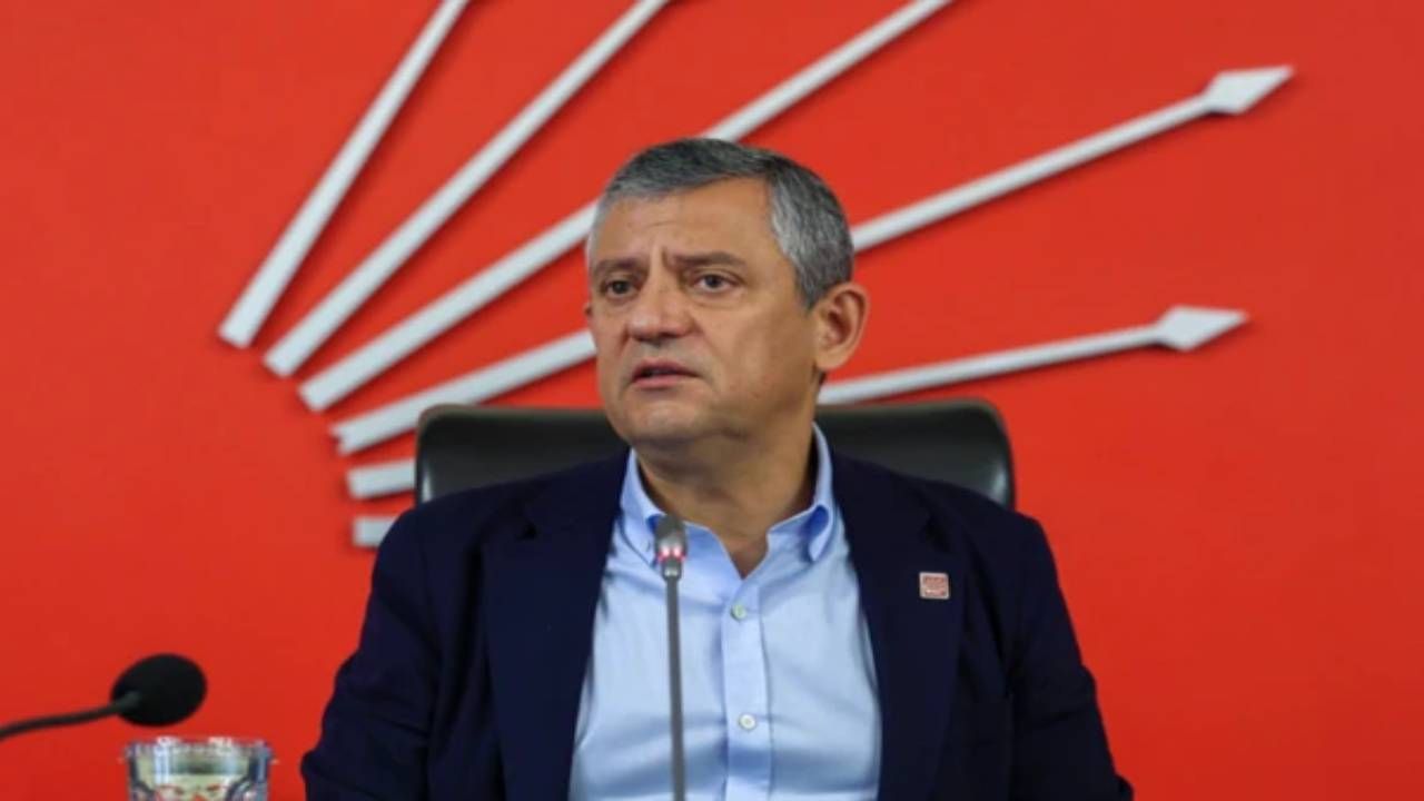 'Mutlak butlan' kararı sonrası ilk anket yapıldı! CHP seçmeninin tercihi hangi taraf oldu? İşte çarpıcı anketin sonuçları 2
