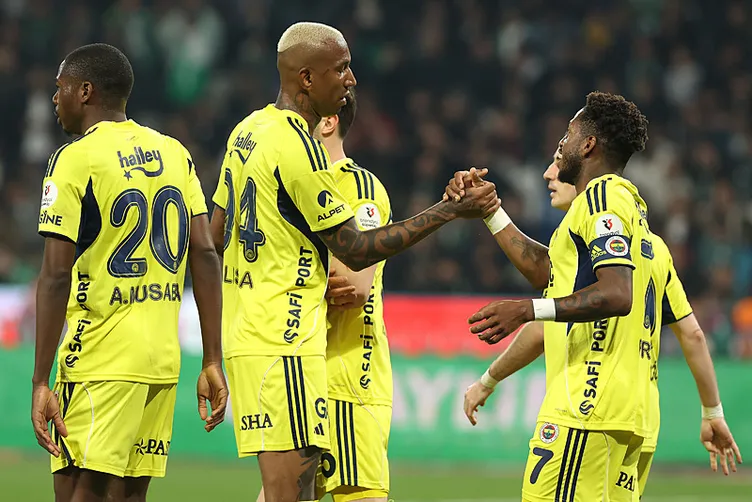 Kimse beklemiyordu! Aziz Yıldırım'dan yıldız futbolcuya şok 5