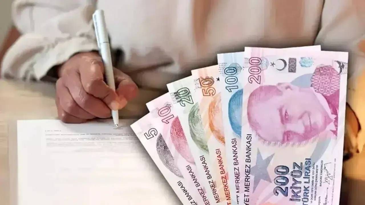 Emekli olacaklar dikkat! Özgür Erdursun kritik son 2520 gün kuralını açıkladı: Kaçıran fırsattan yararlanamayacak 8