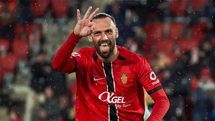 Ersin Düzen, Aziz Yıldırım'ın anlaştığı 2 golcüyü açıkladı 10
