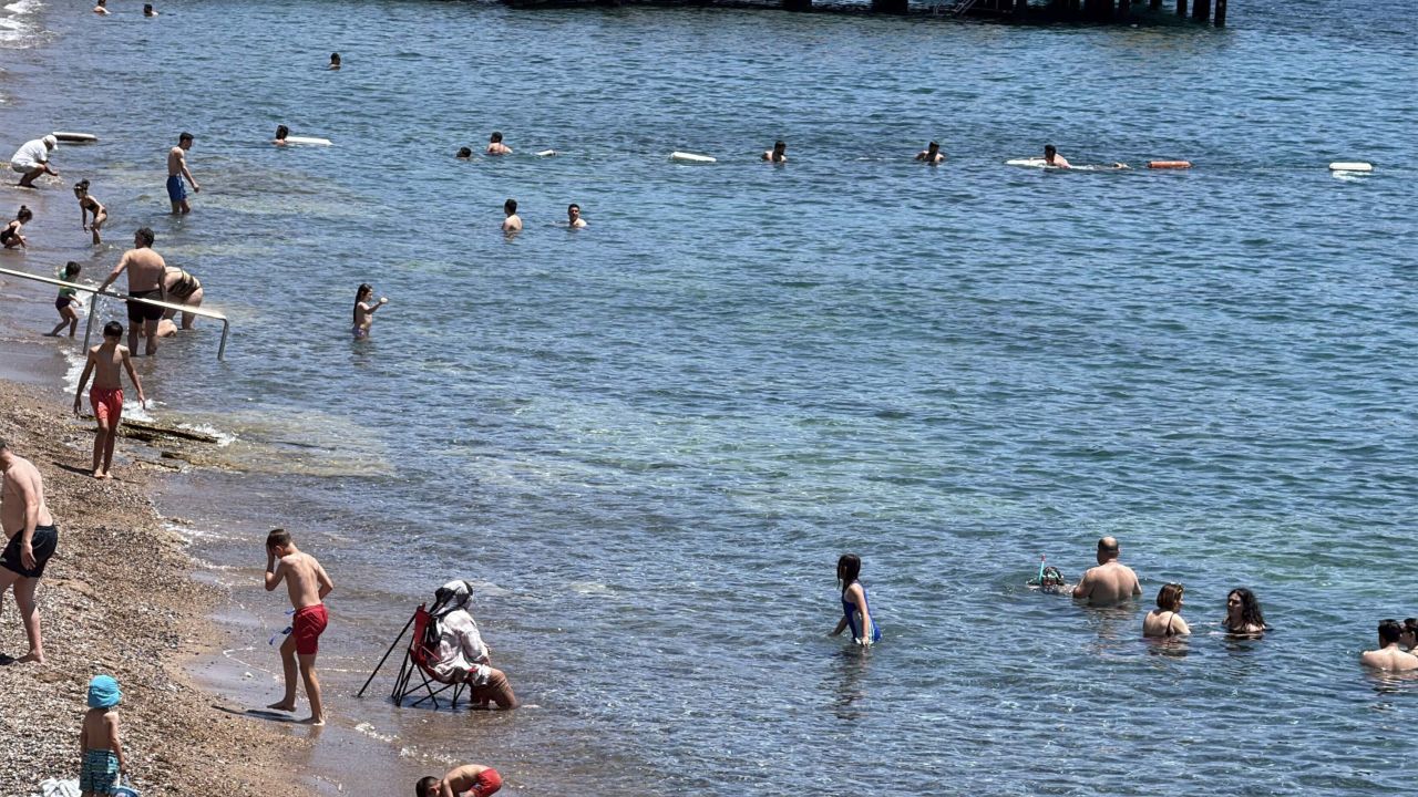Herkes akın etti! Kurban Bayramı'nın ilk gününde Bodrum sahilleri doldu taştı 1