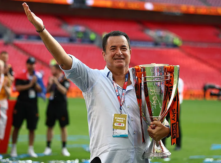 Acun Ilıcalı ilk transferini Galatasaray'dan yapıyor! İşte istediği futbolcu 2