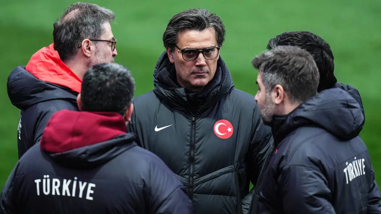 Süper Lig devinde hedef Montella 4