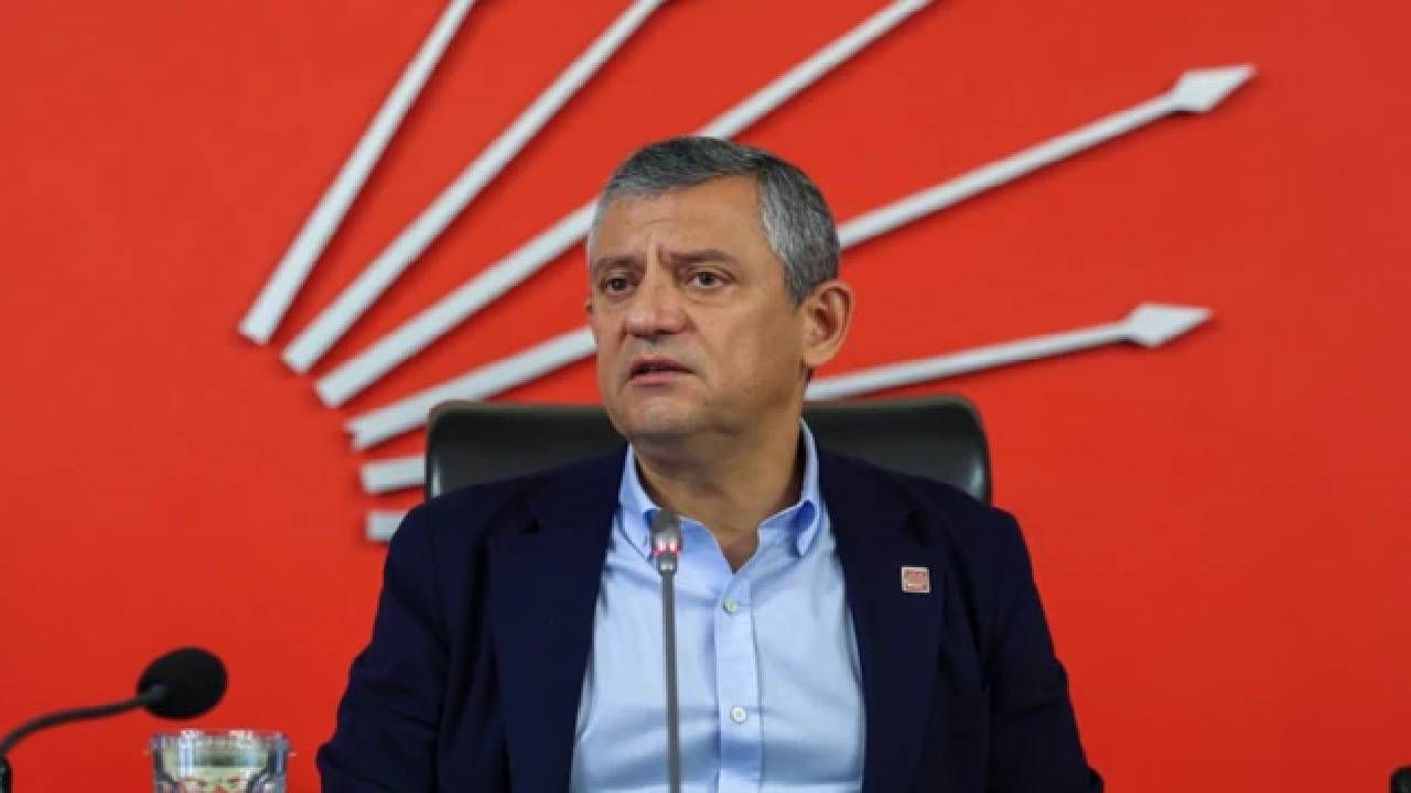Özgür Özel'den Kılıçdaroğlu'na zehir zemberek sözler! O detay çıldırttı: Kılavuzu karga olanın... 8