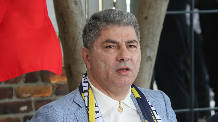 Yağız Sabuncuoğlu: "Lewandowski Fenerbahçe'ye gelmek istiyor" 8