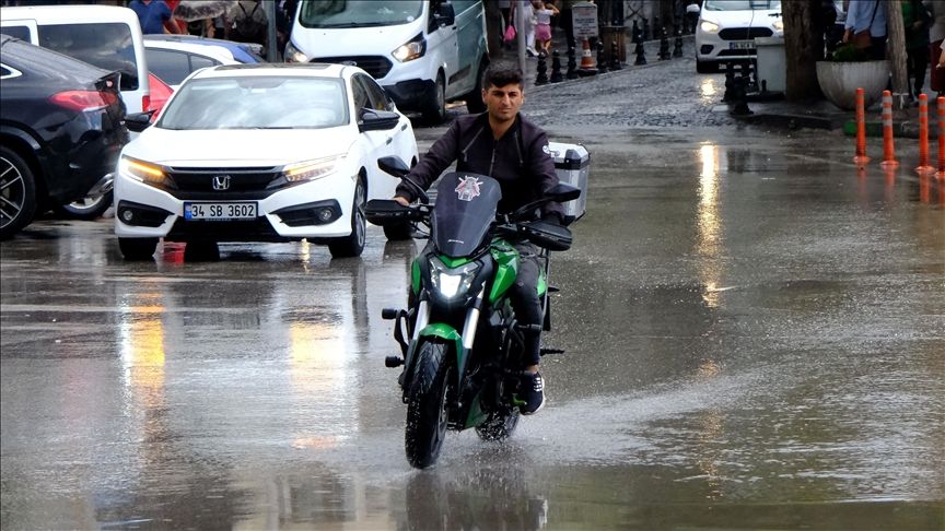 Meteoroloji uyardı: 46 ilde sağanak alarmı! 9