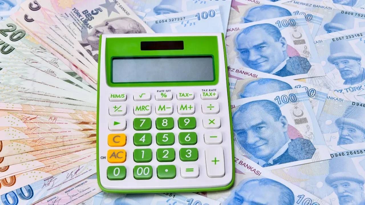 SGK uzmanı Özgür Erdursun en düşük emekli maaşı için rakam verdi! Zam üzerine ekstra para geliyor 1