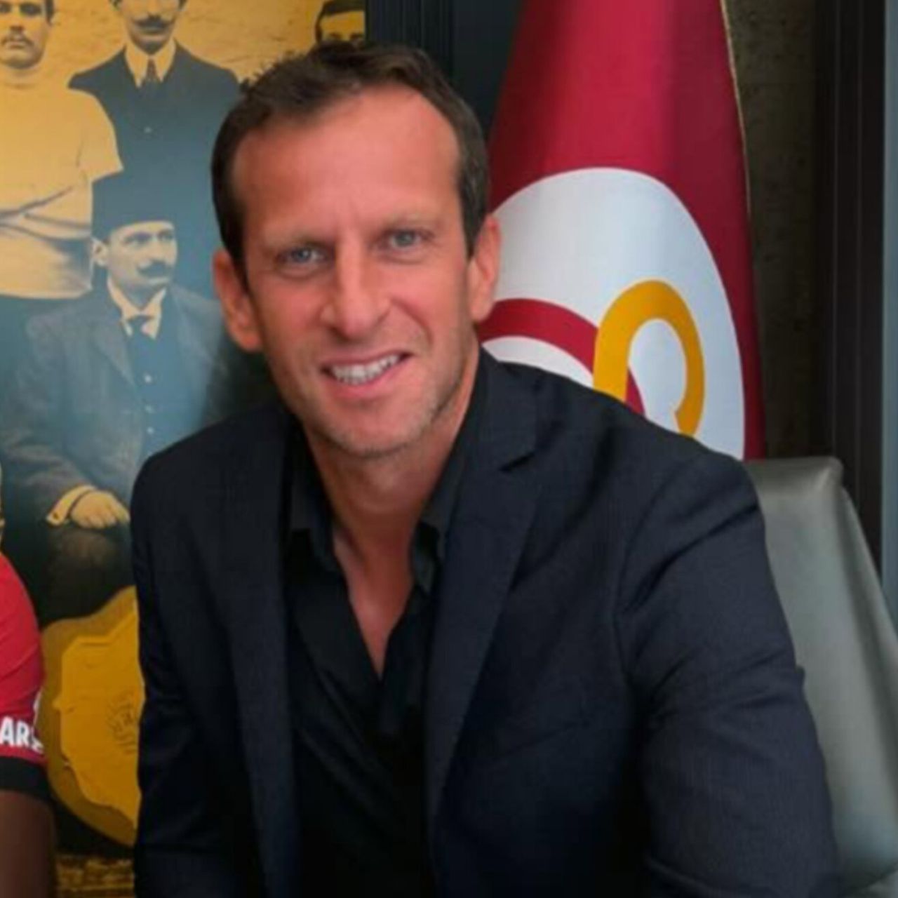 Galatasaraylılar güne transfer bombasıyla uyandı! Can Uzun transferinde flaş gelişme: Cimbom'un teklif ettiği bonservis ortaya çıktı! Oyuncuyla anlaşma tamam 12