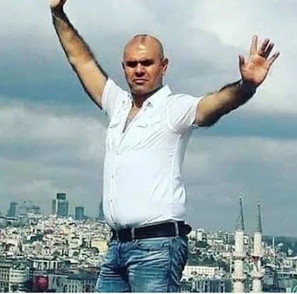 Çikita muz Ajdar'ın gençlik fotoğrafı ortaya çıktı! Meğer makine mühendisliği okumuş: İşte o fotoğraf... 4