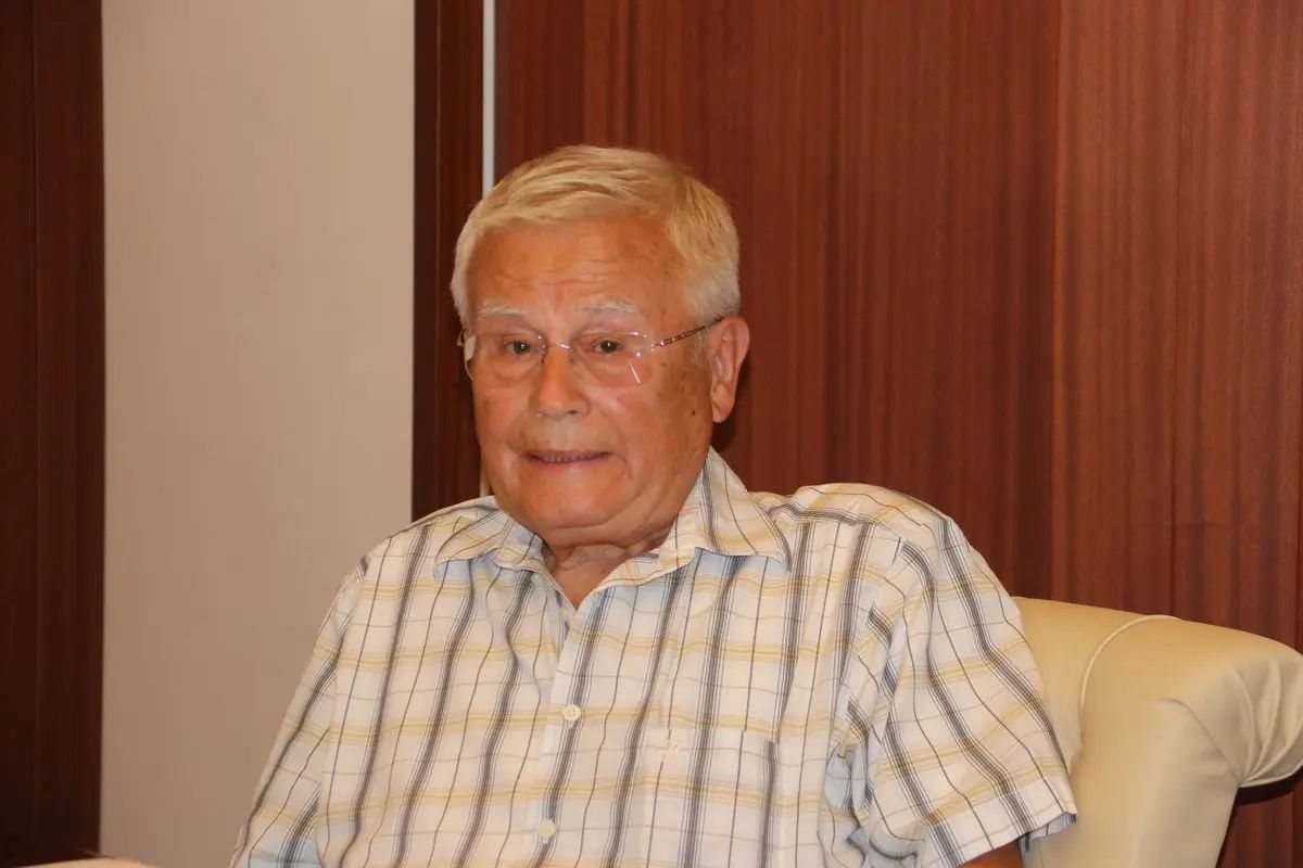 ABD'de yıllarca mühendislik yaptı, 500 milyon TL'lik servetini bakın nereye bağışladı! 91 yaşındaki Dinçer Akyalı'dan Muğla'da alkışlanacak hareket 3