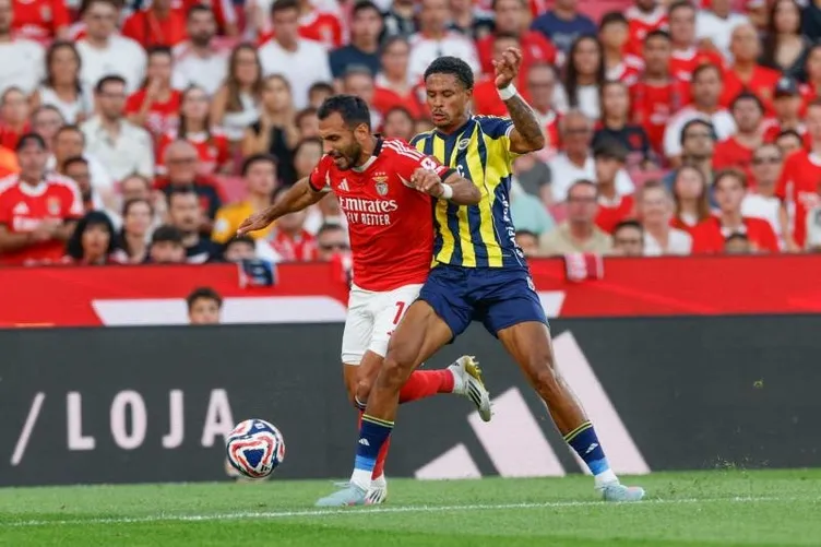 Tedesco ilk transferini Fenerbahçe'den yapıyor 12